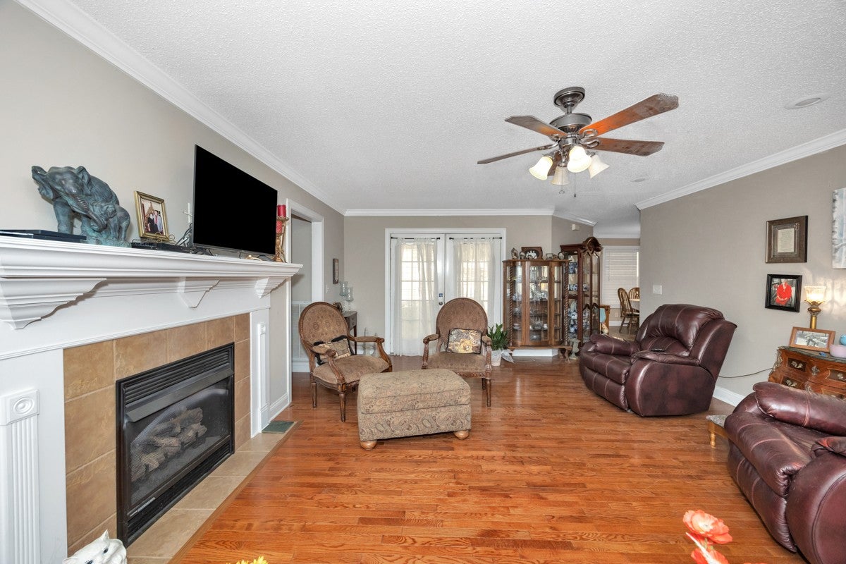 29636 Veto Rd