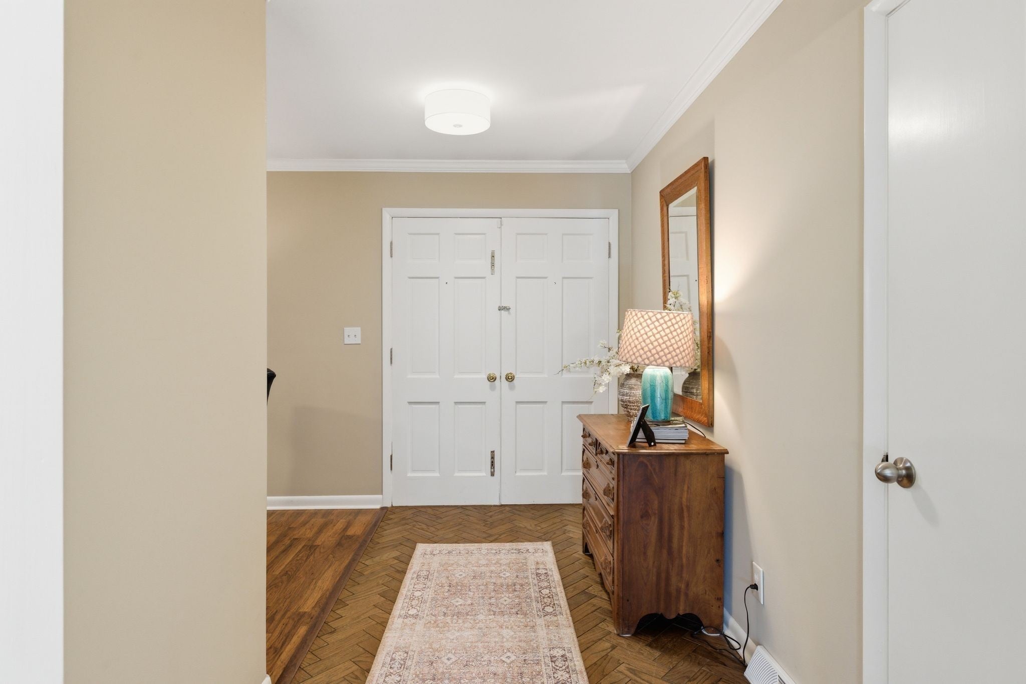 120 Sunset Dr