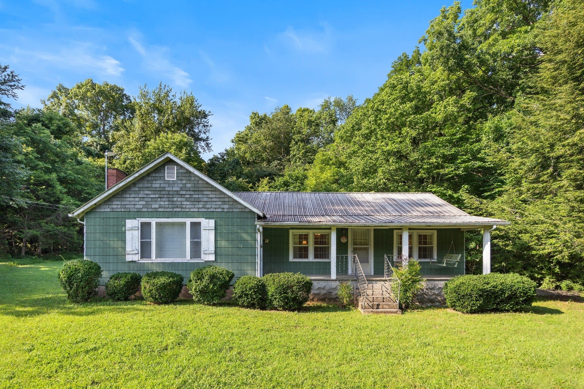 4335 Highway 48 N