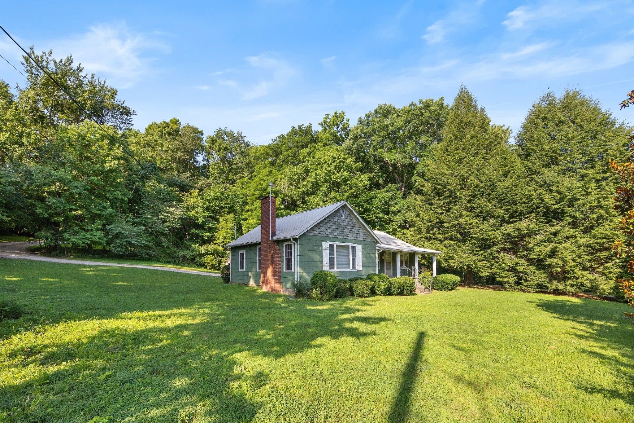 4335 Highway 48 N