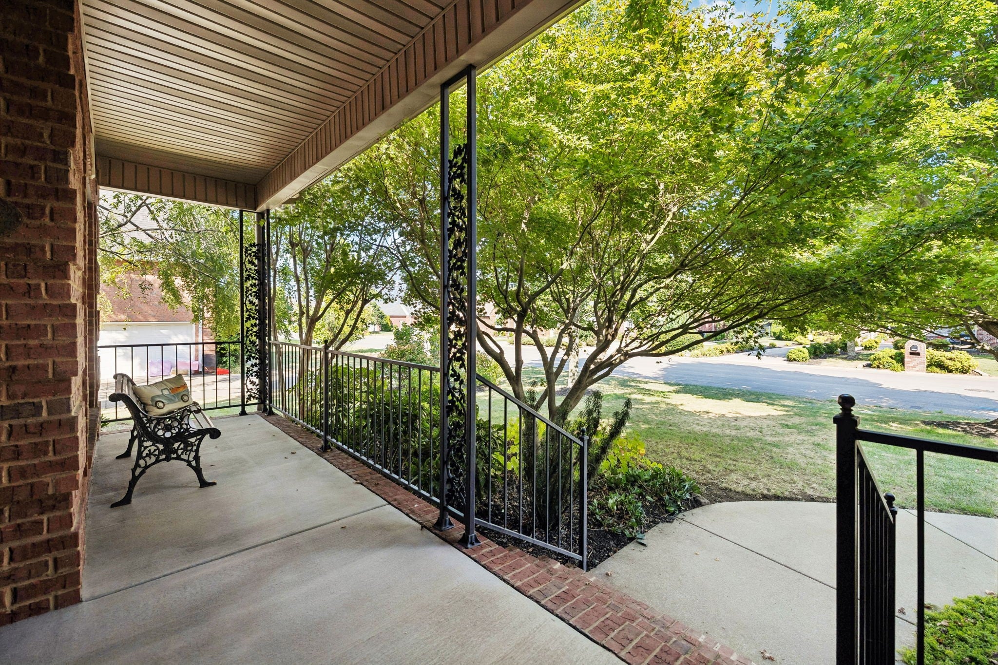 2635 Isaiah Dr