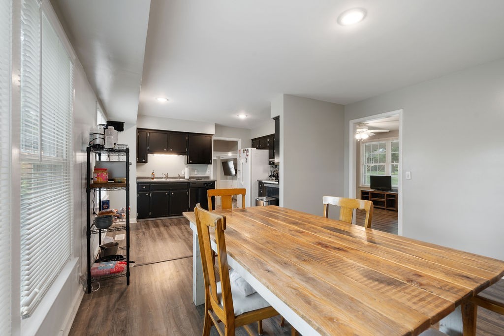 125 Cheryl Dr