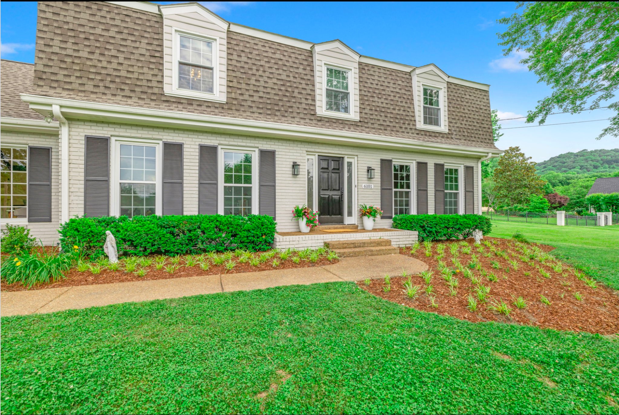 6101 Belle Rive Dr