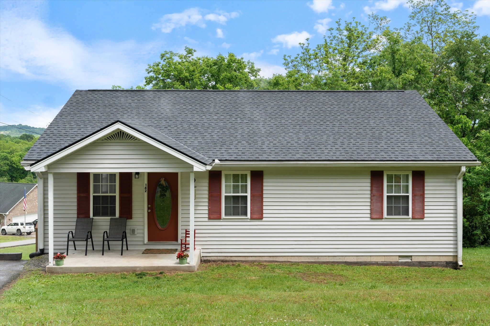 142 Gordon Dr