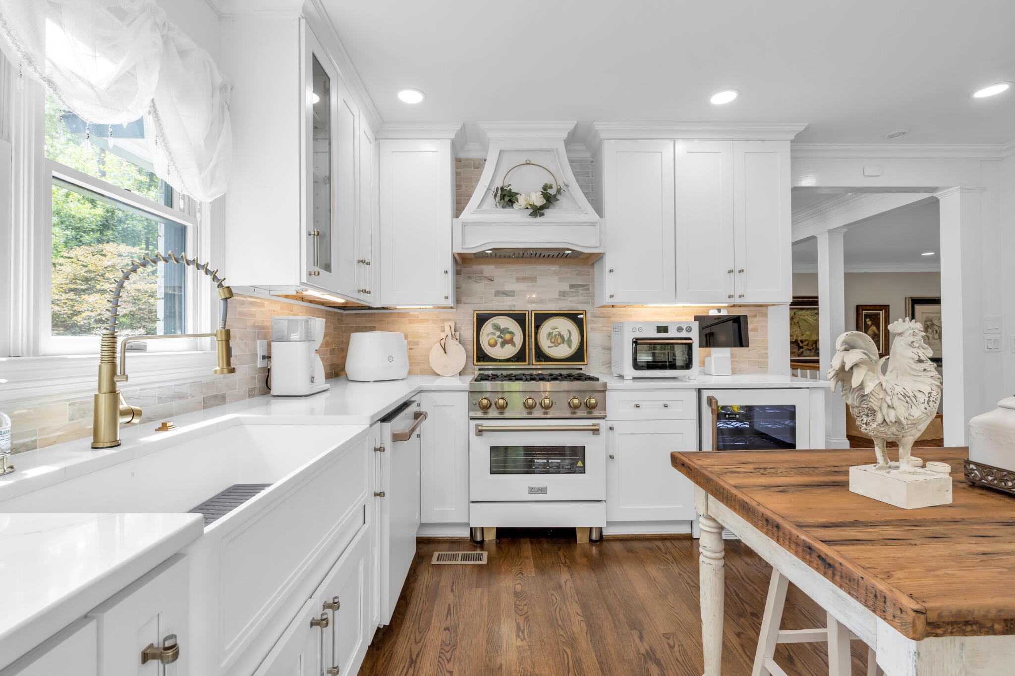 2211 NW Woodcreek Drive