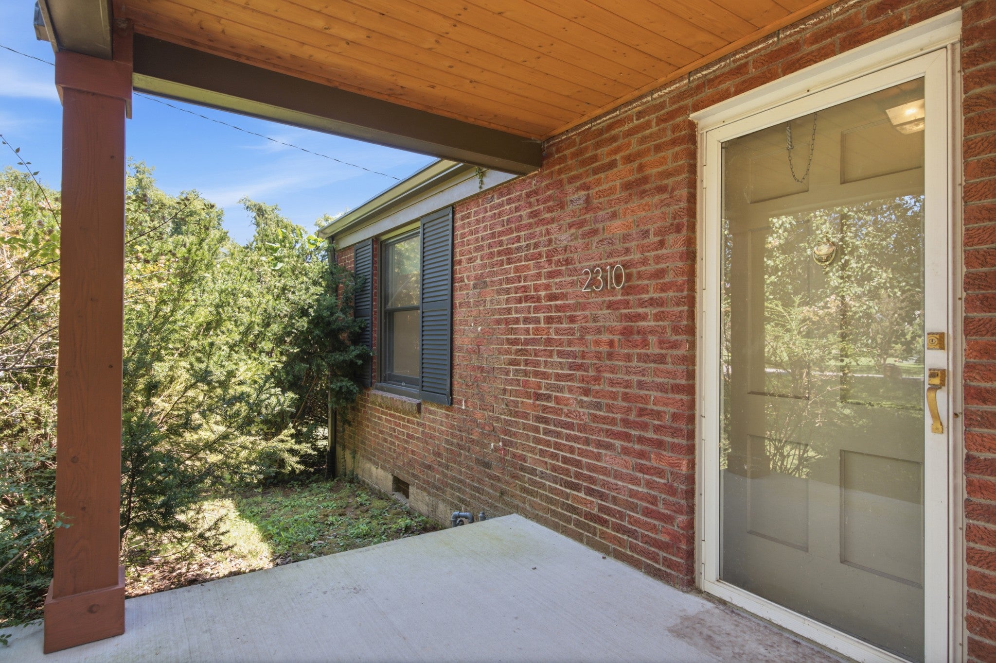 2310 Milton Dr