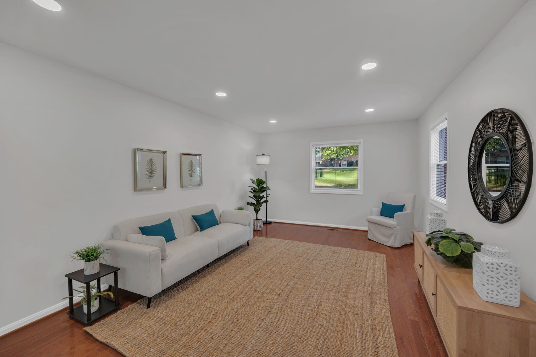 5025 Hillsboro Pike 14Q