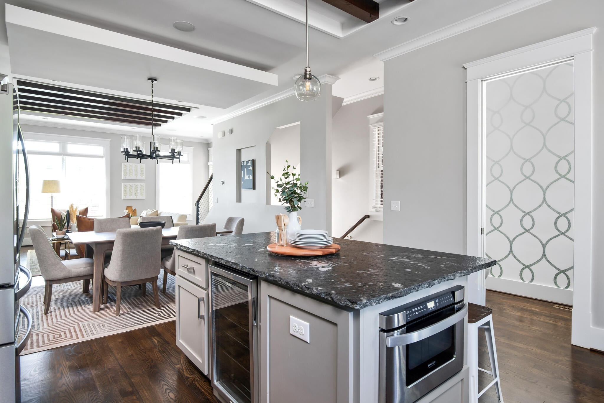 Nashville, Tennessee 37208, United States, 3 Bedrooms Bedrooms, ,4 BathroomsBathrooms,Residential,Active,100190