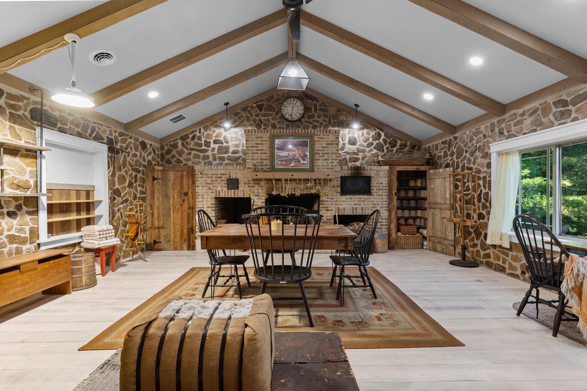 7174 White Oak Valley Road