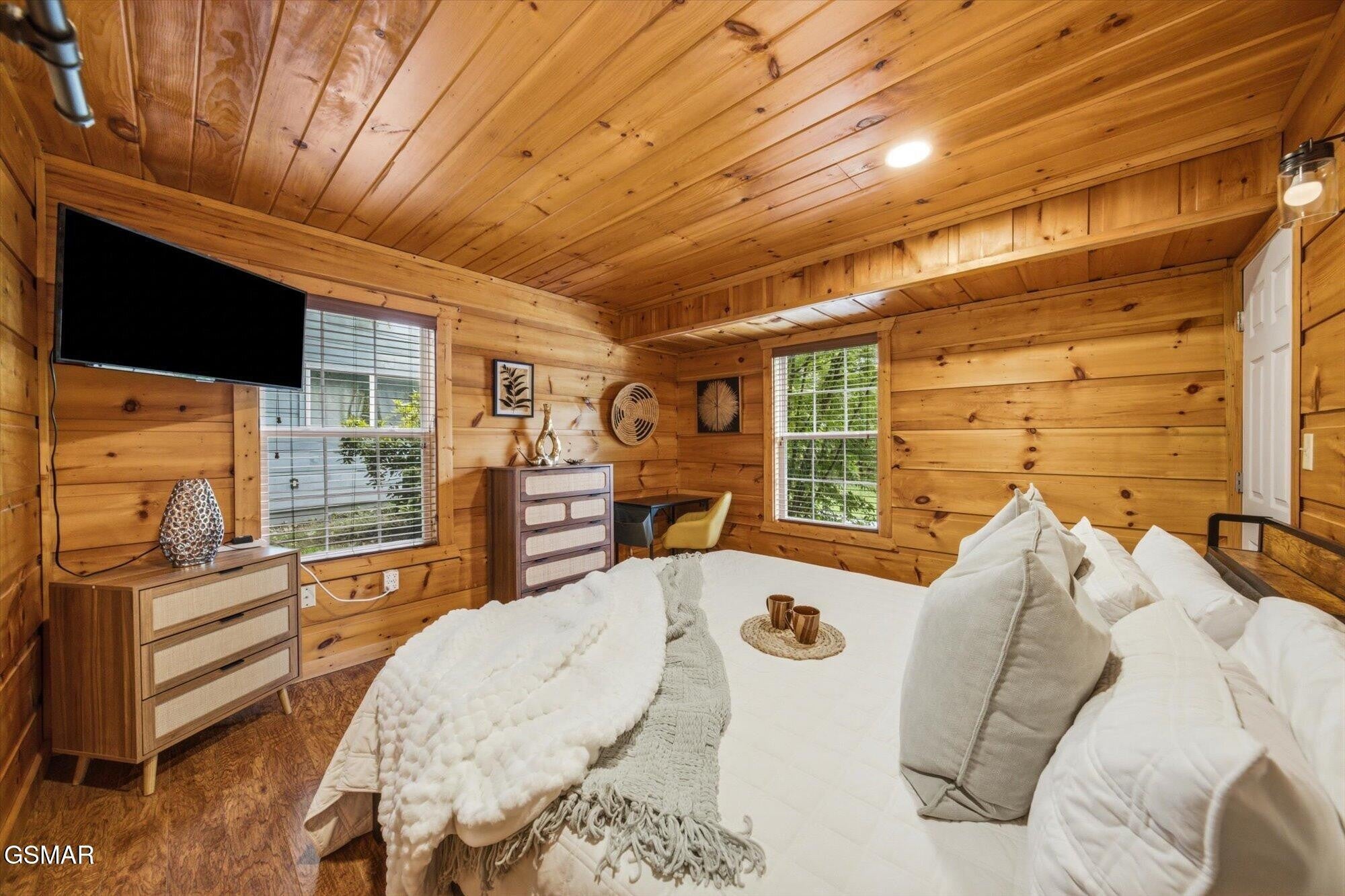 656 Morning Mist Way