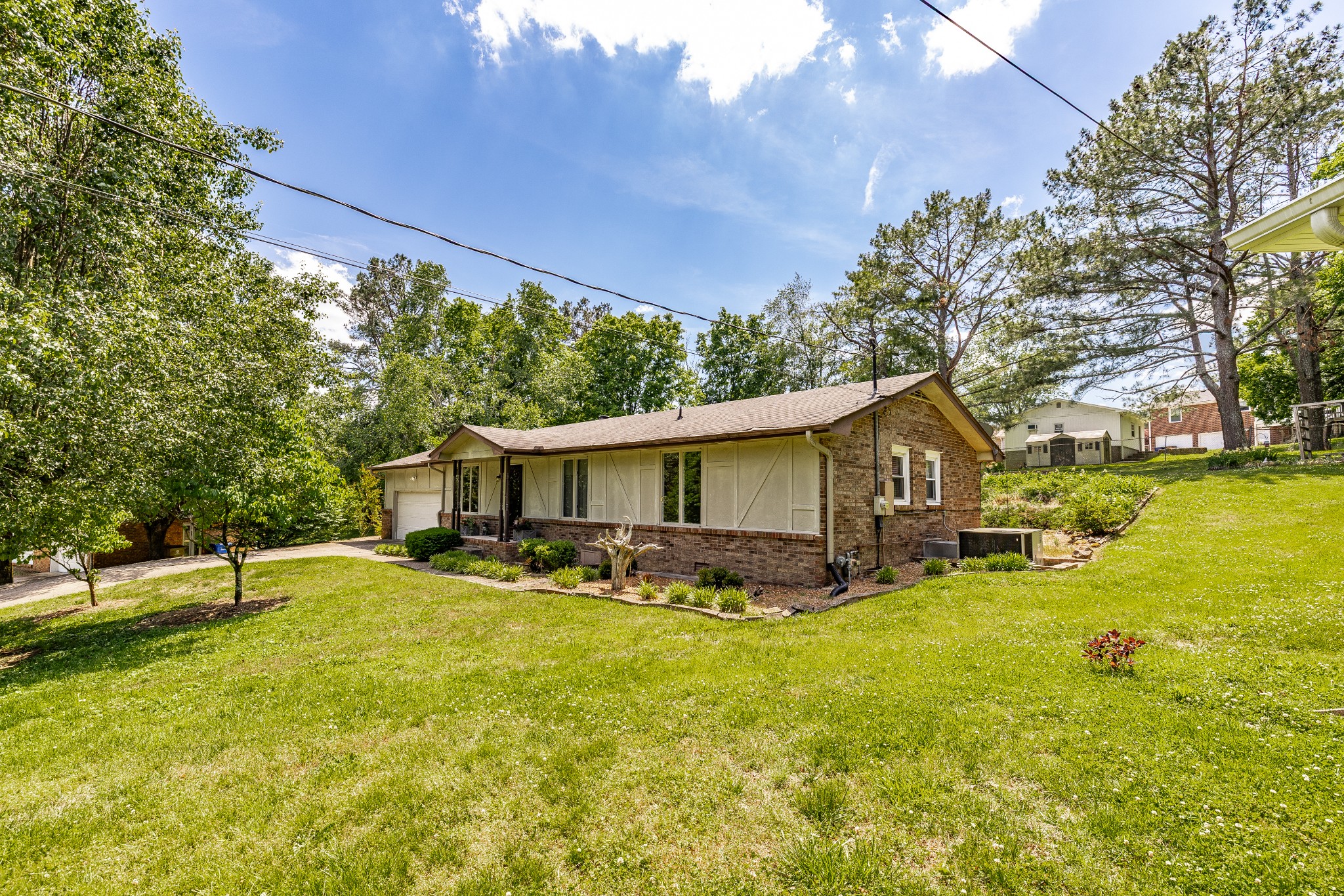 204 Bryan House Dr