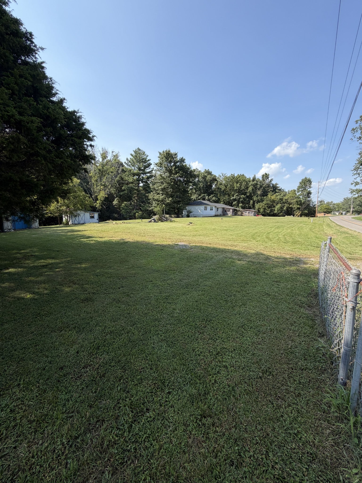 3670 Lake Rd