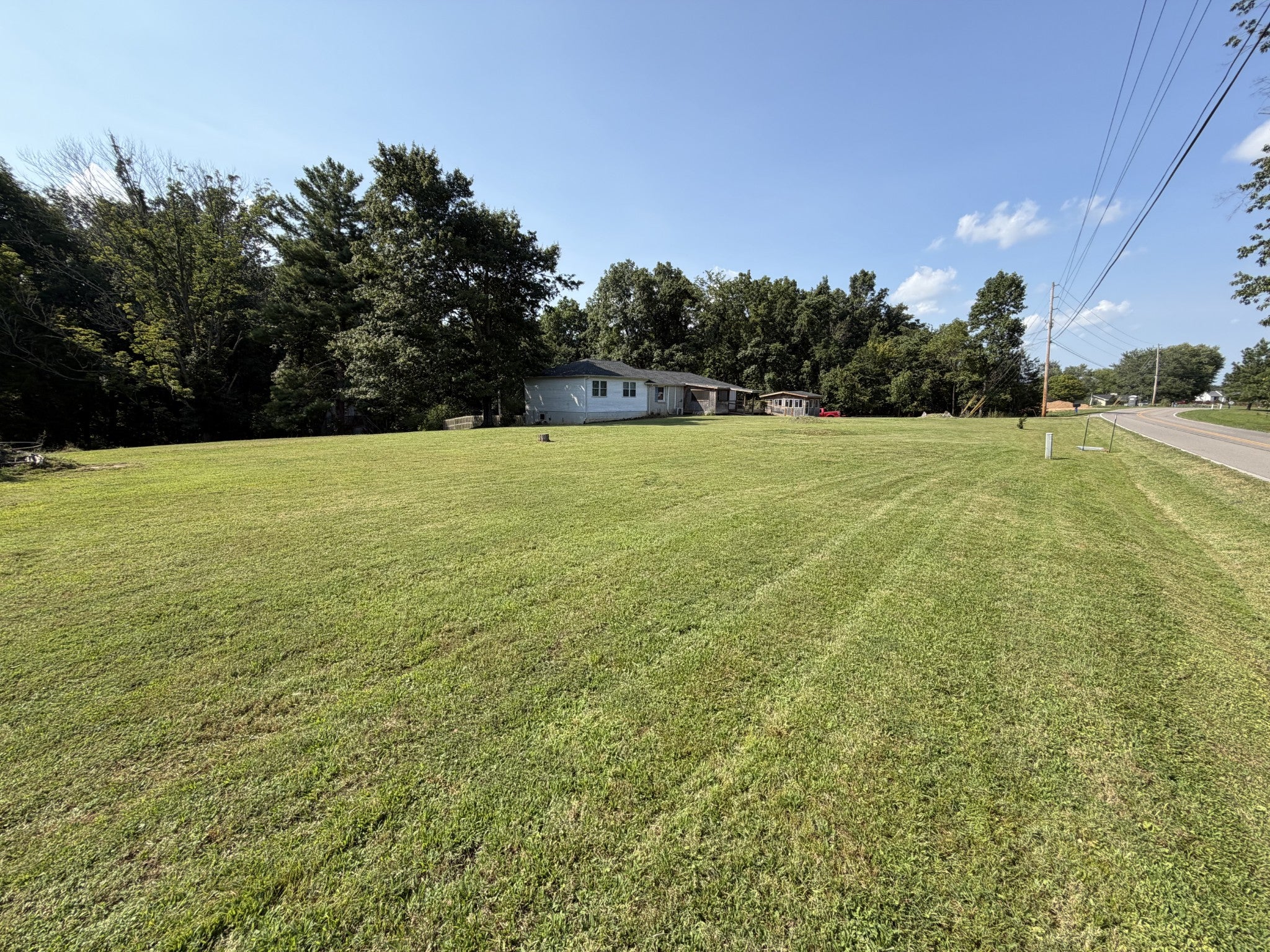 3670 Lake Rd