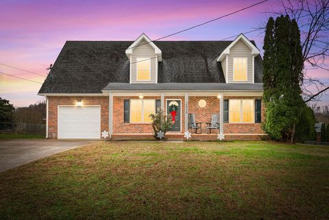 2656 Marymont Dr Clarksville TN 37042