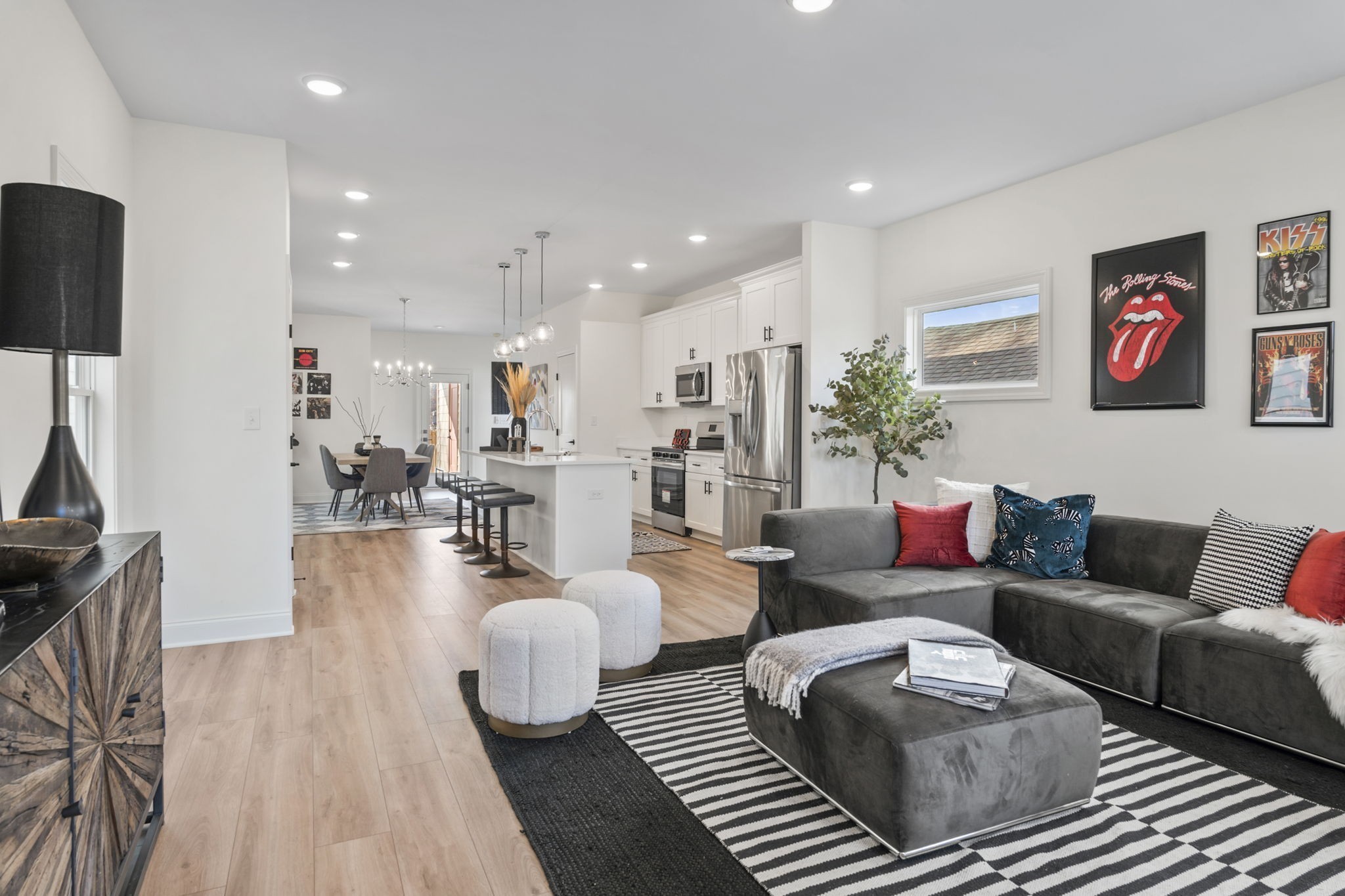79A Factory St