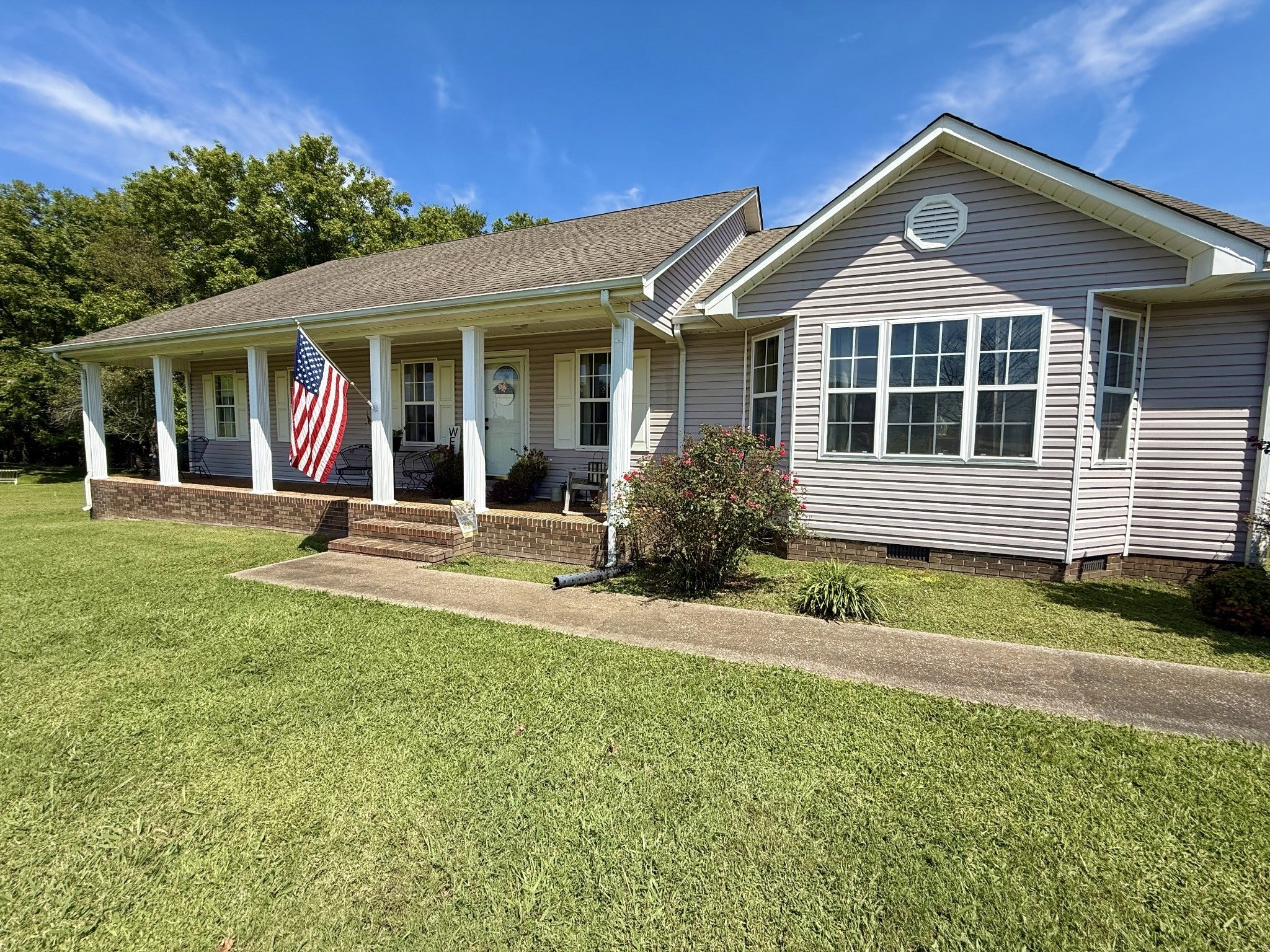 594 Highway 64 W