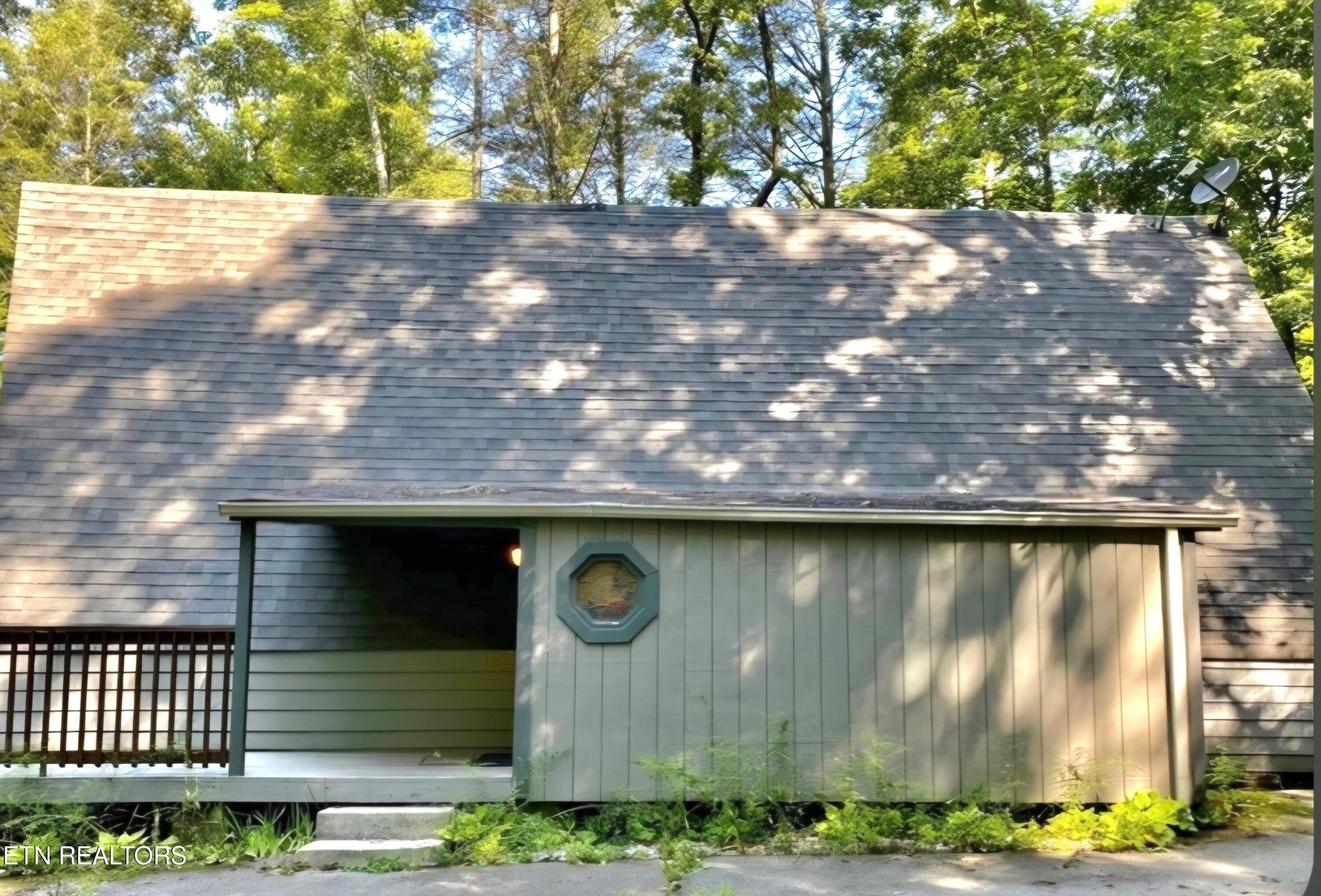 704 Selma Lane