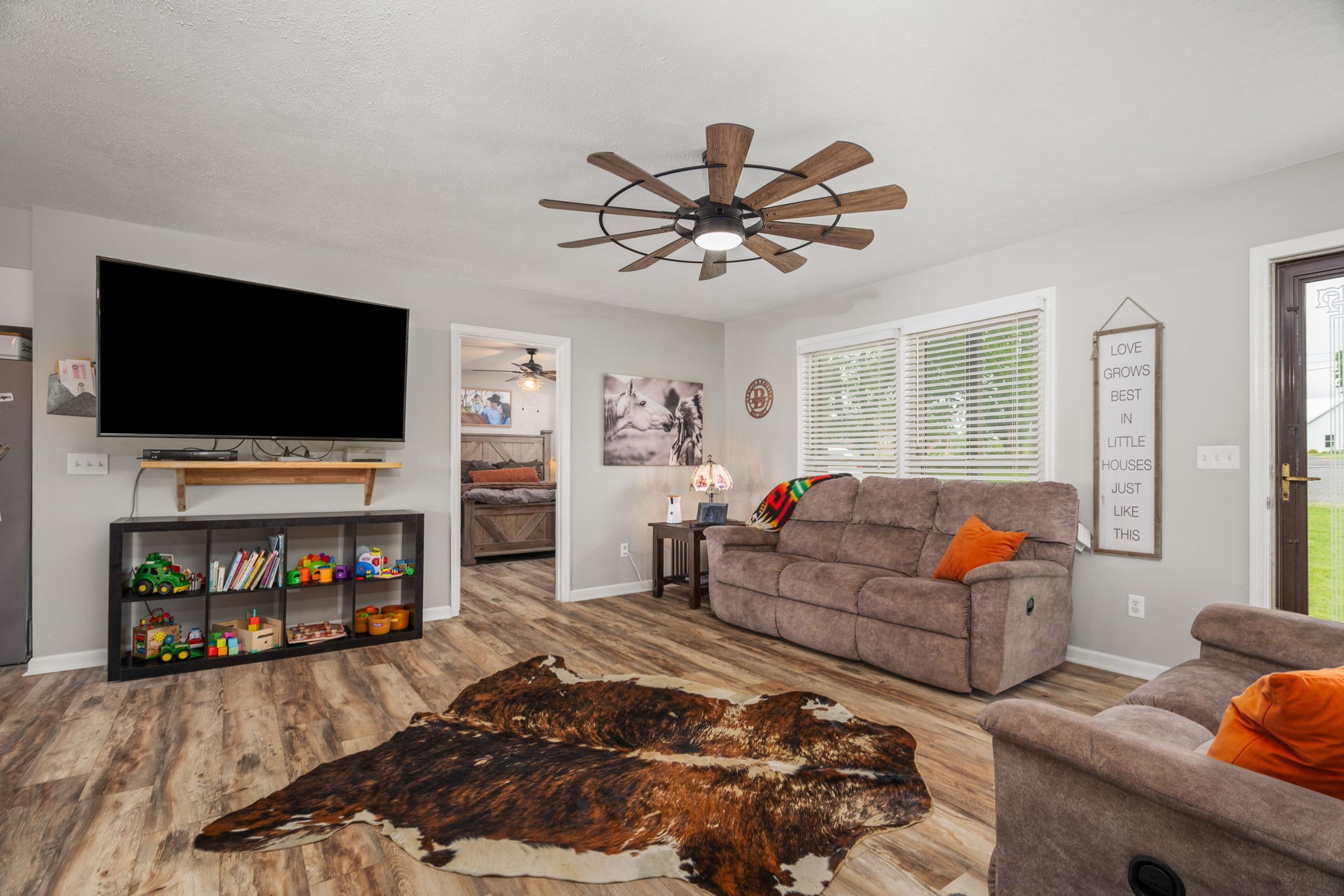 5535 Highway 161