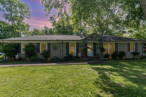105 Trucord Dr Hendersonville TN 37075