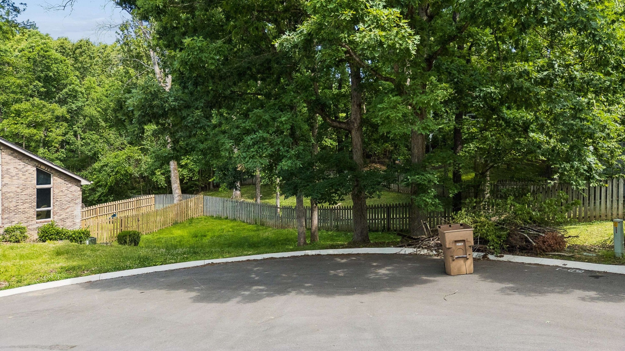 804 Harpeth Trace Pl