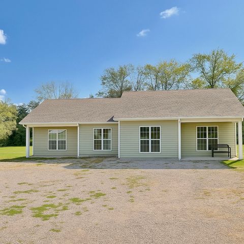 221 Fry Ln Pulaski TN 38478