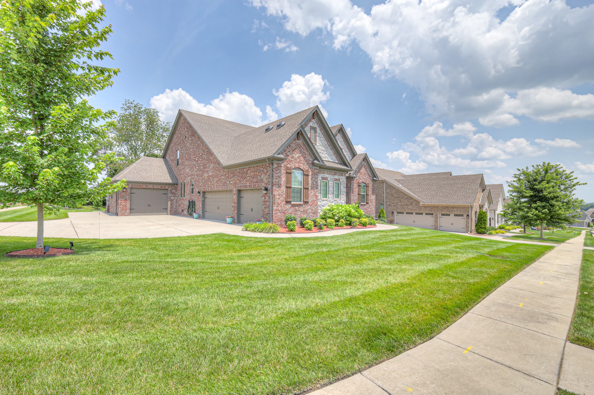 1536 Underwood Dr