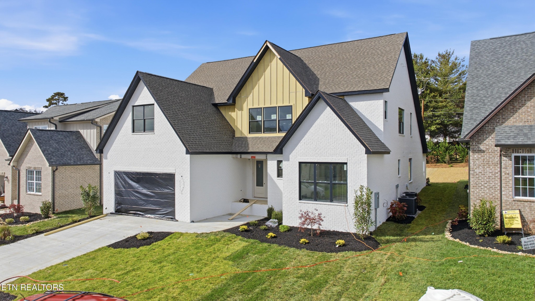 8113 Carolina Cherry Lane