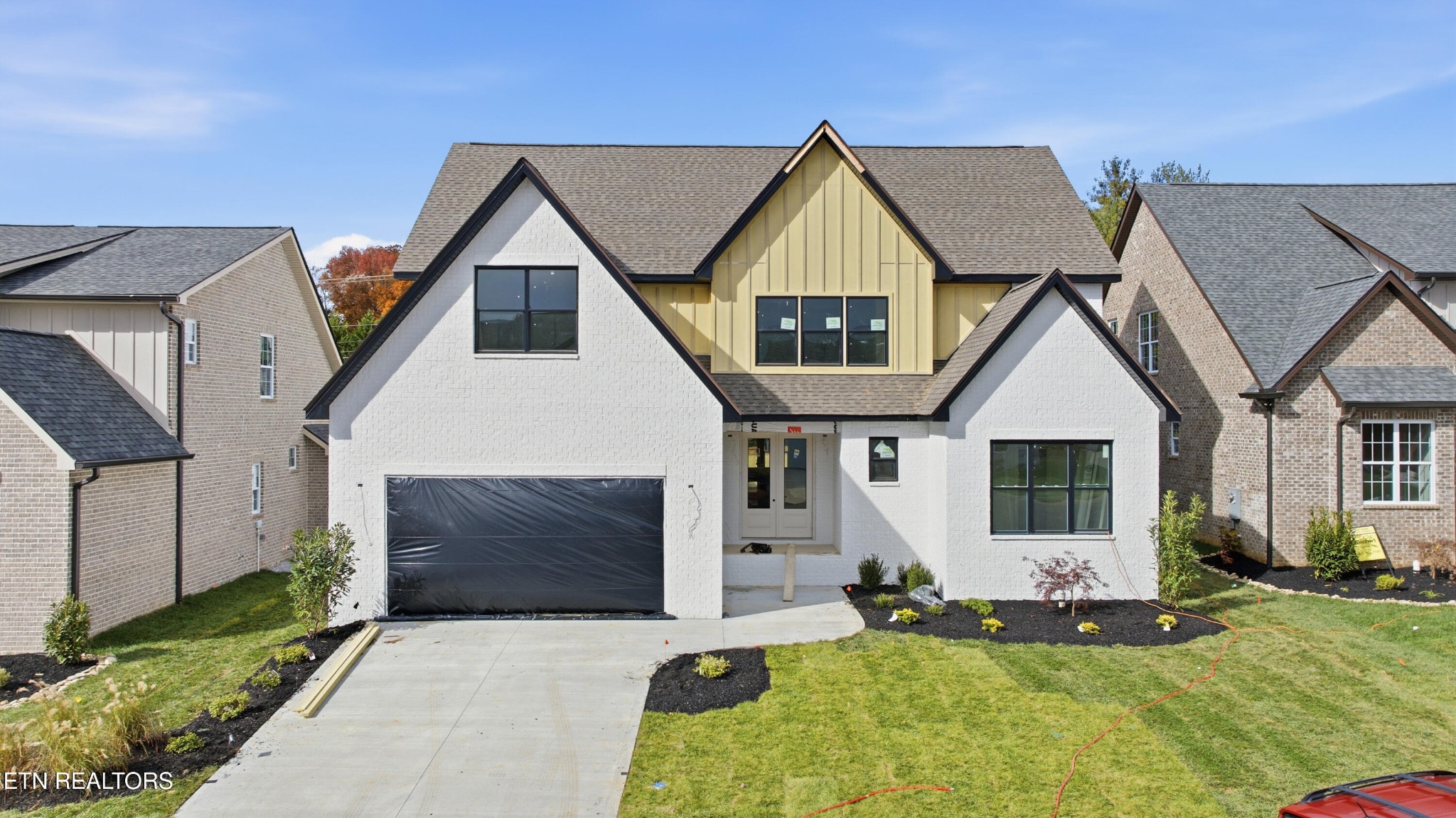 8113 Carolina Cherry Lane