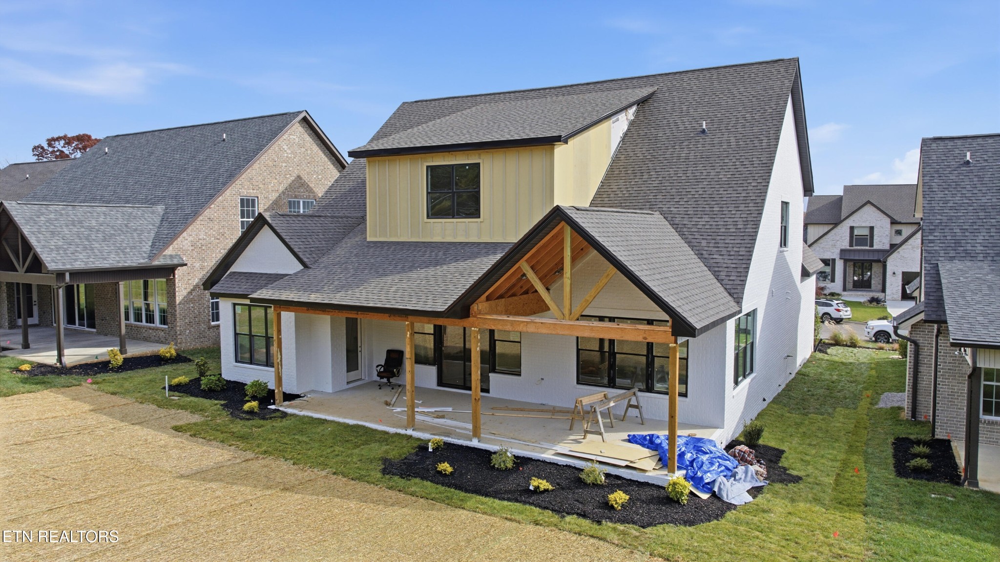 8113 Carolina Cherry Lane