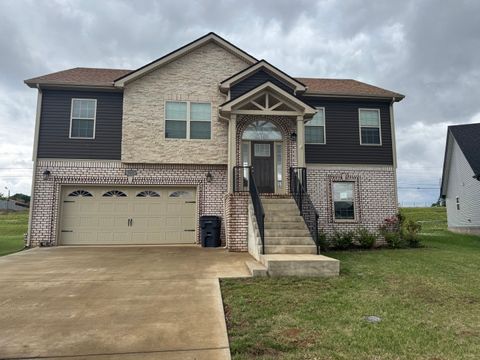 355 Dugger Dr Clarksville TN 37042