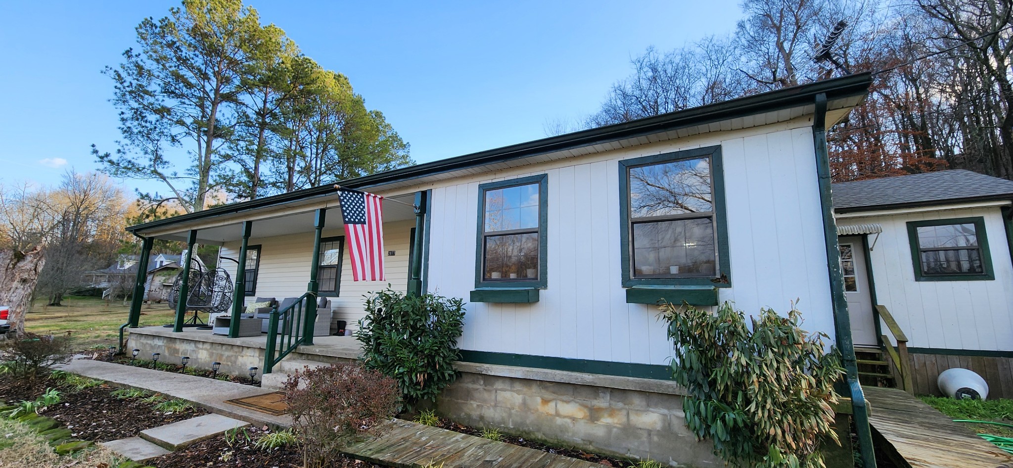 2877 Bryant Rd