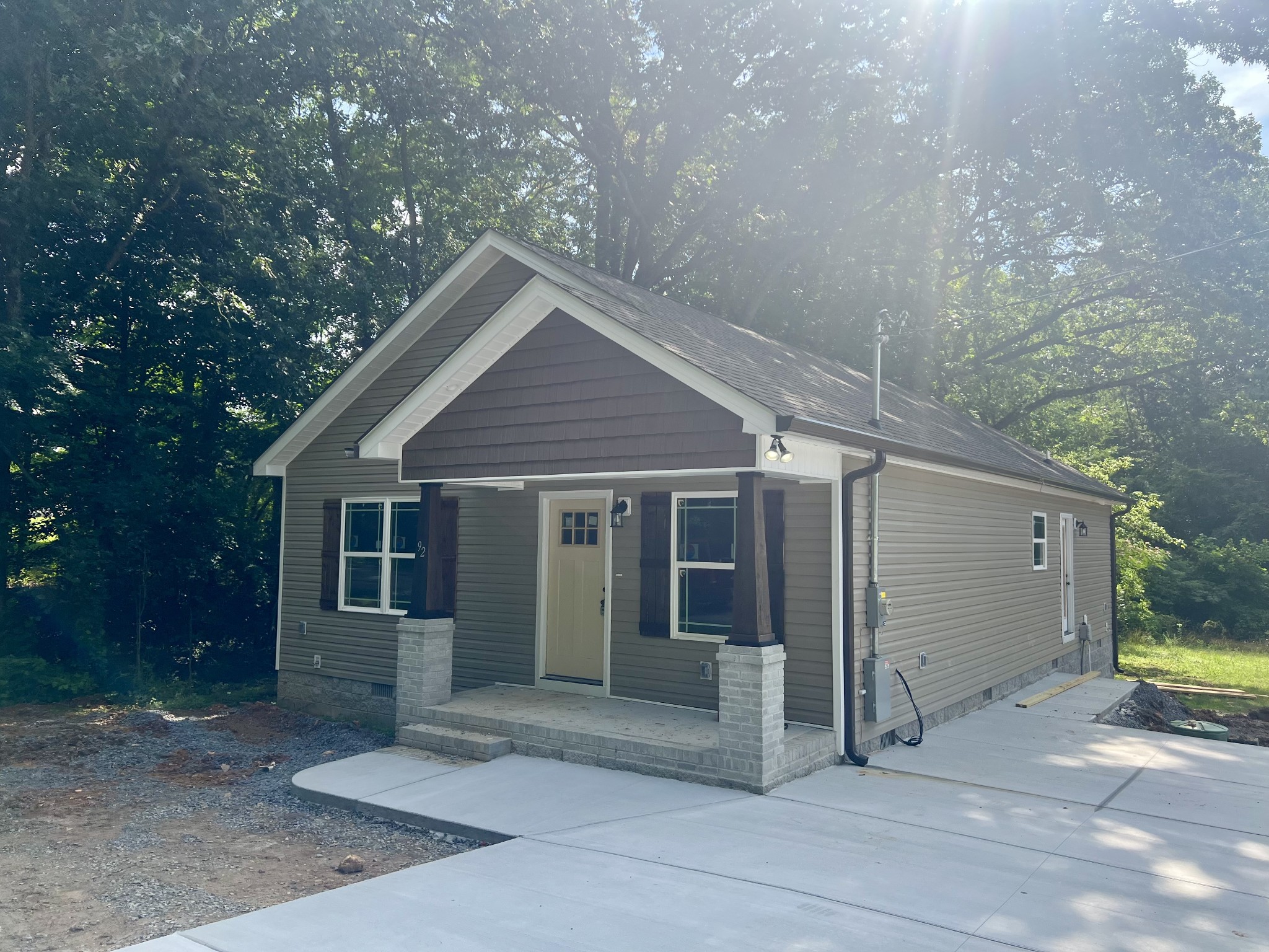 Middle Tennessee Properties 1 92 Lakeview St