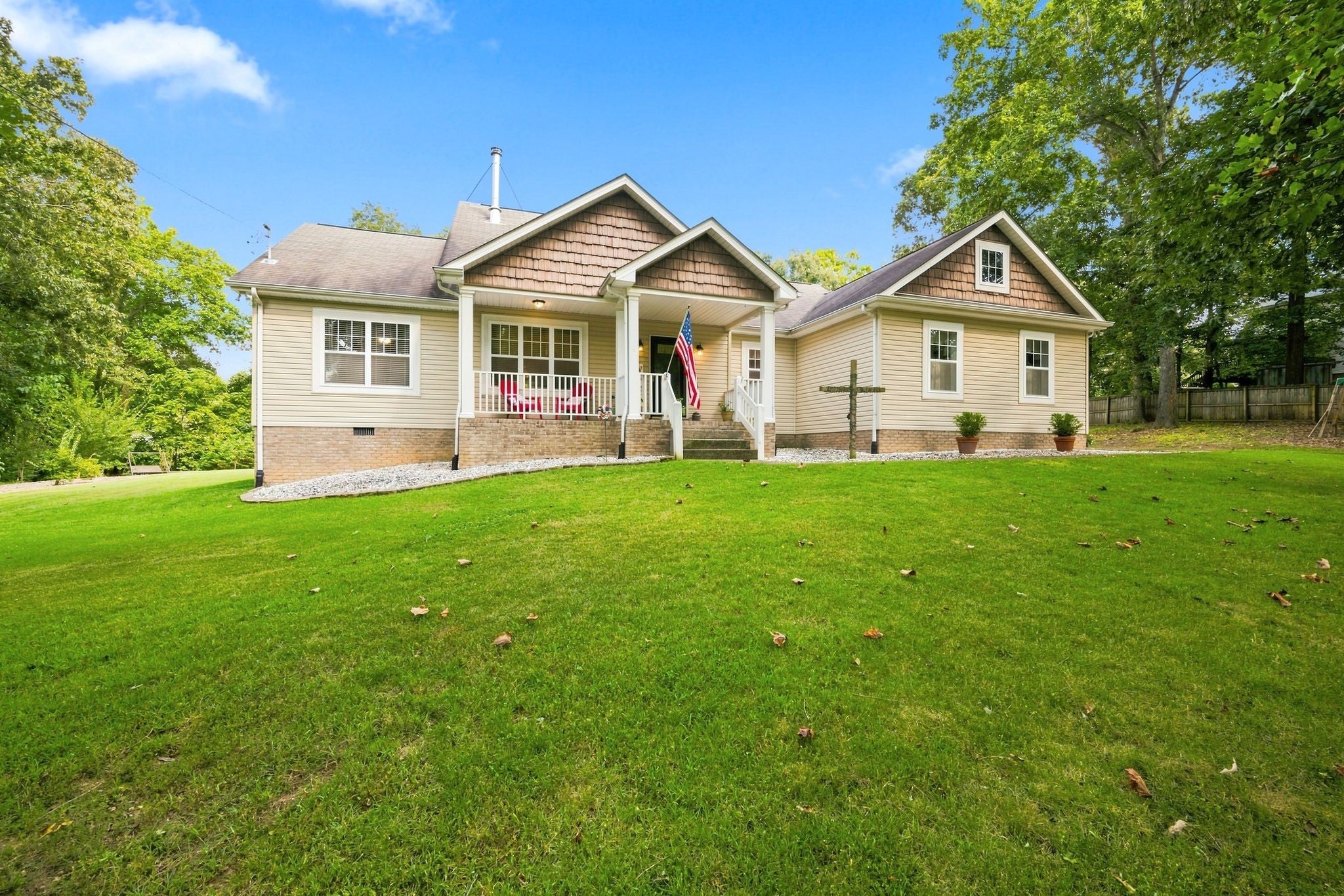 526 Aubrey Ln