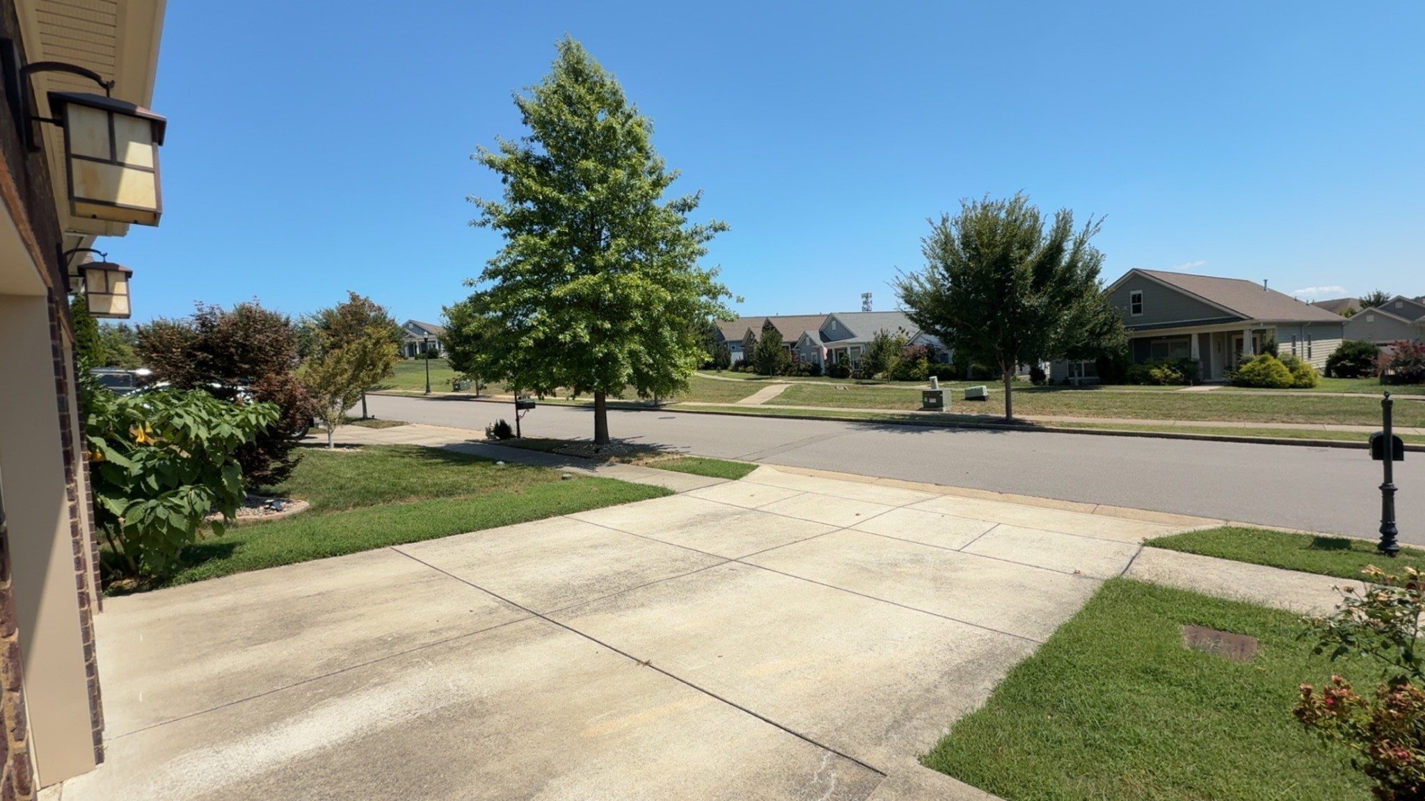 2126 Kirkwall Dr