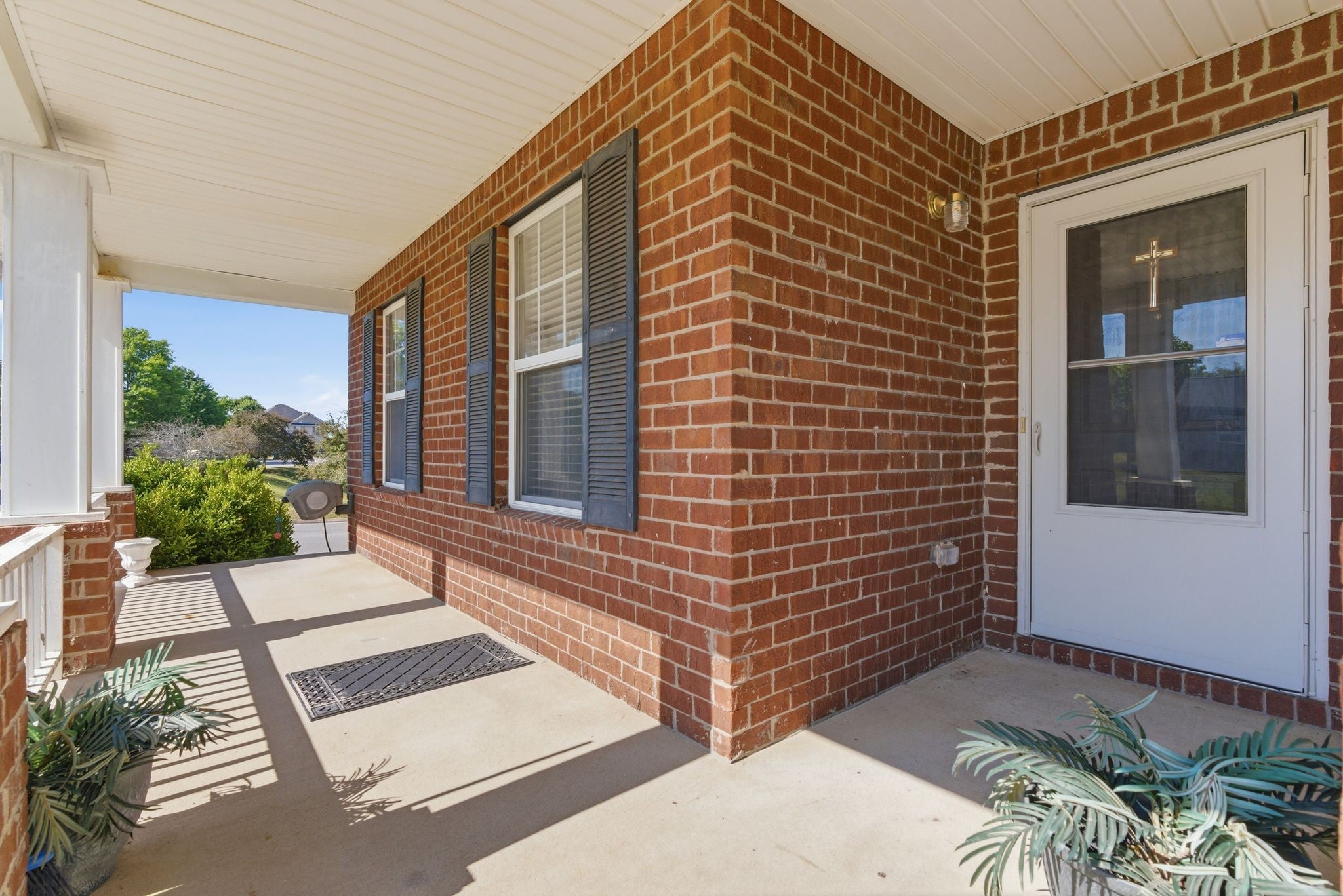 1001 Highpoint Ct