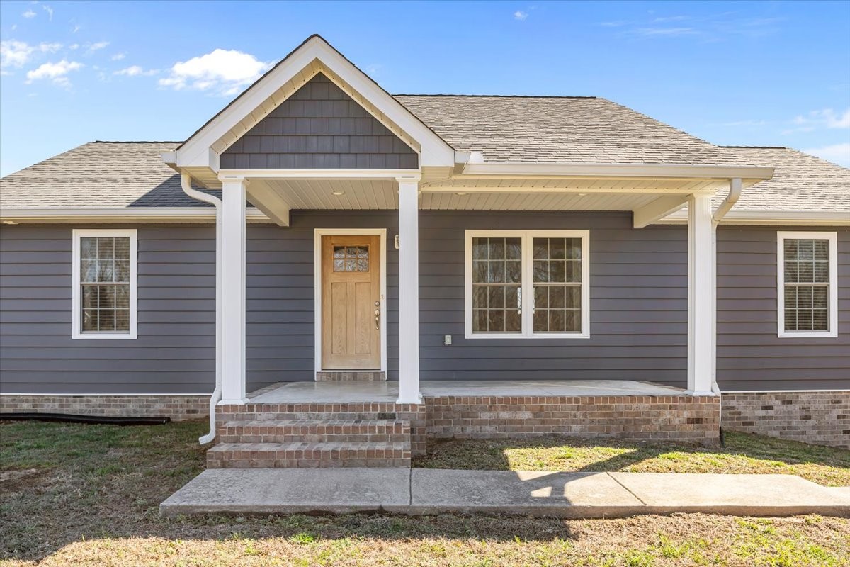 9325 Old Locust Creek Rd