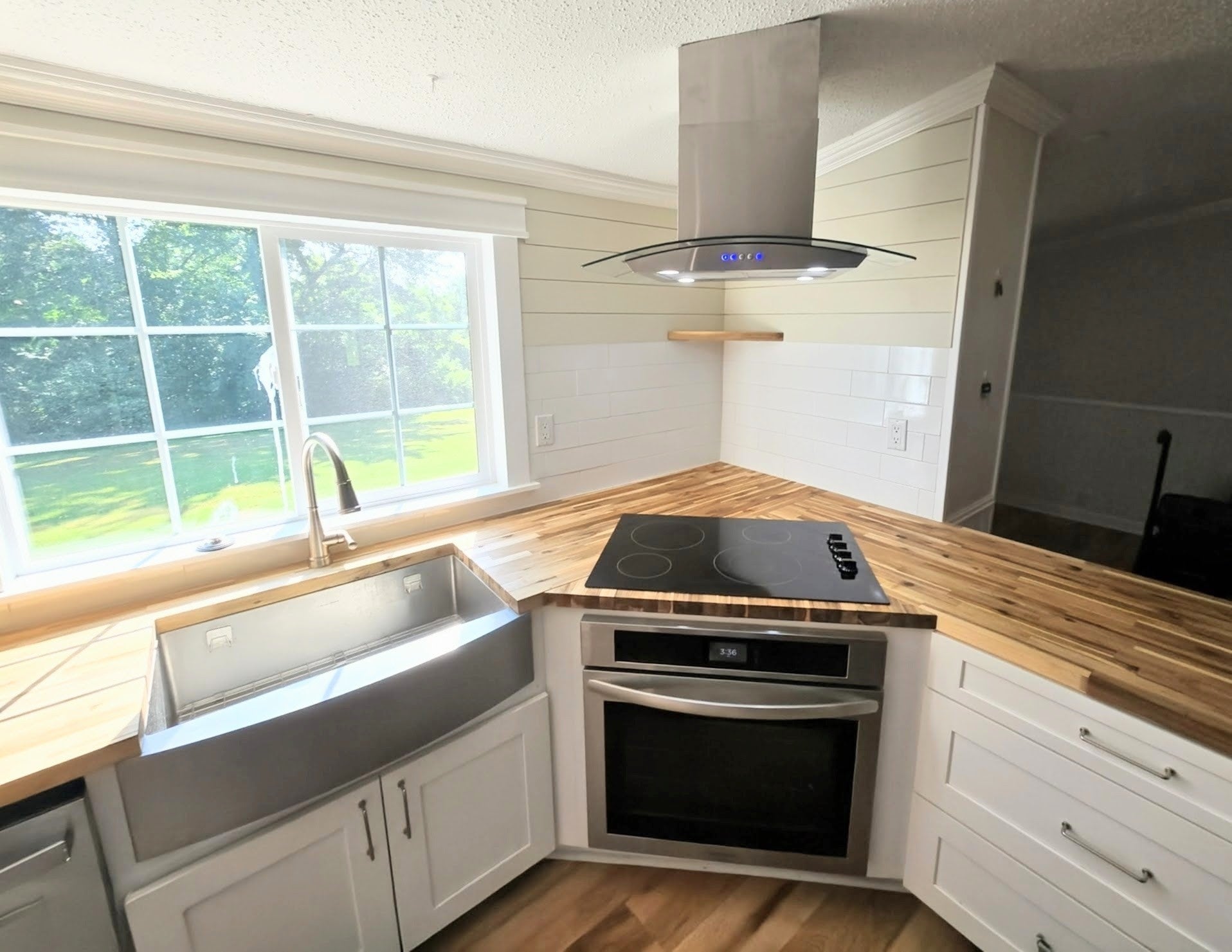 6106 Chestnut Bluff Maury C Rd