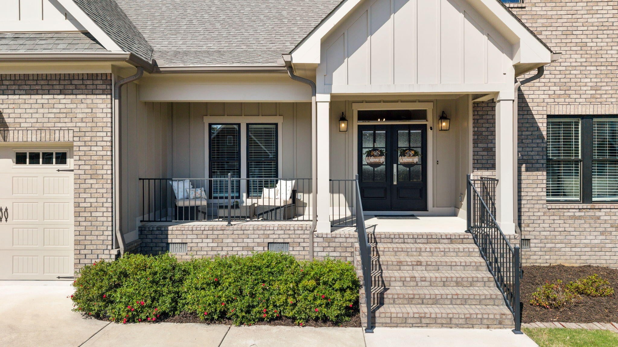 145 White Tail Lane NW