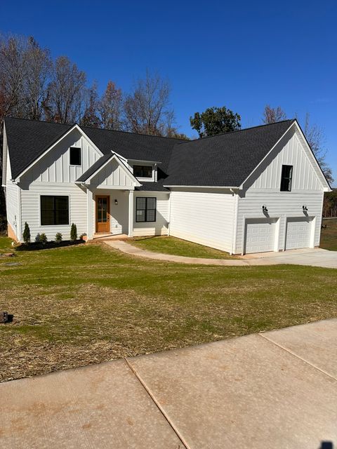 1324 Rooster Ridge Rd Pleasant View TN 37146