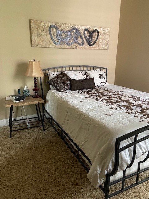 804 N Thompson Ln NE 2.H