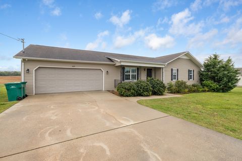 419 Strawberry Dr Winchester TN 37398