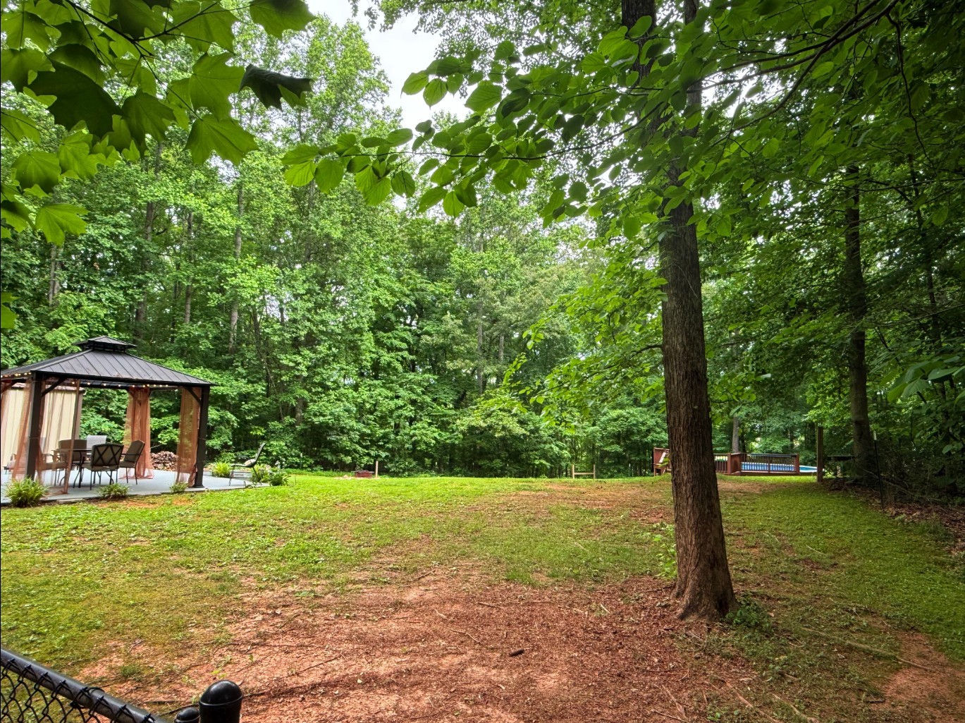 1147 Dimple Rd