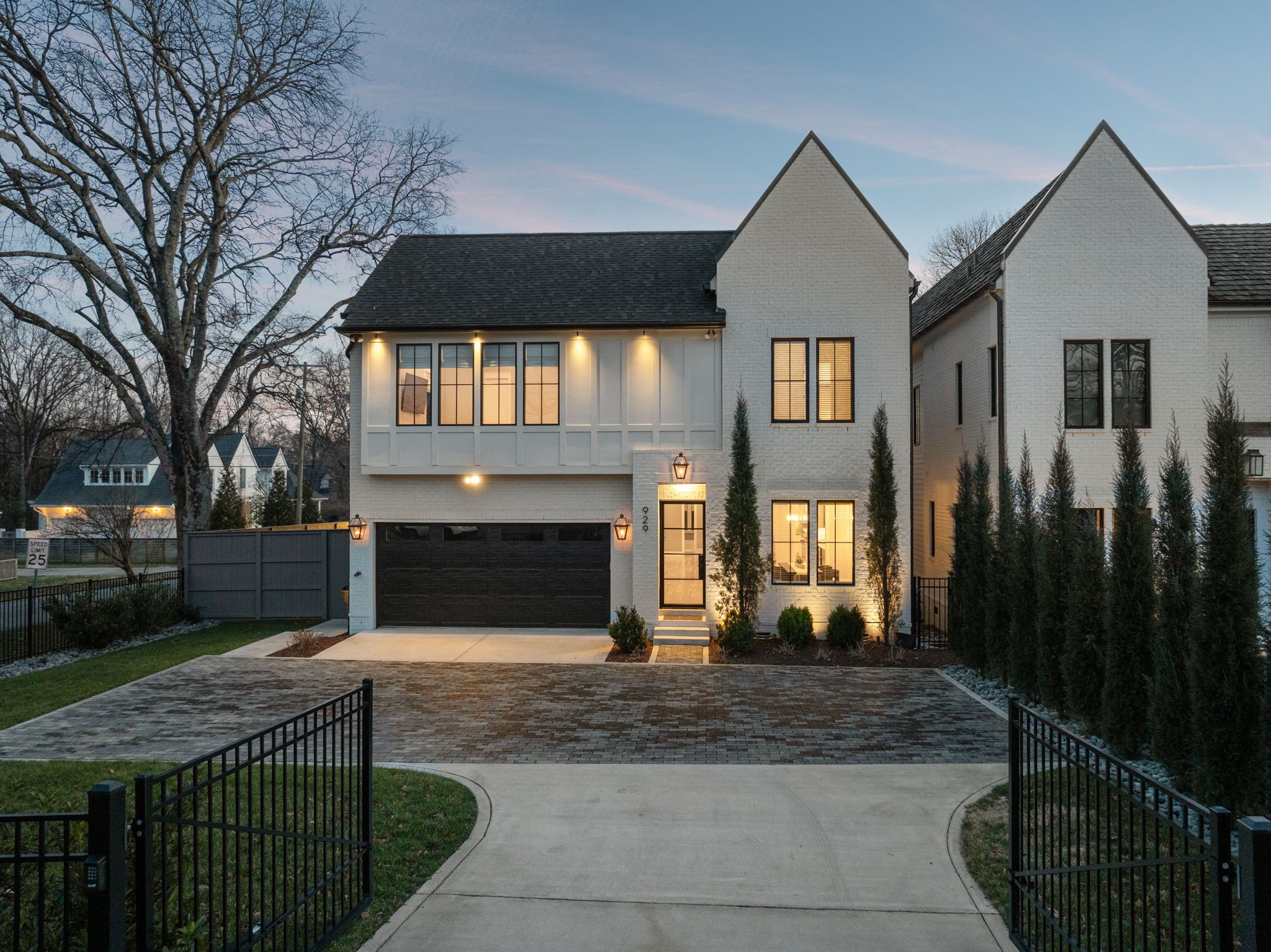 929 Glendale Ln