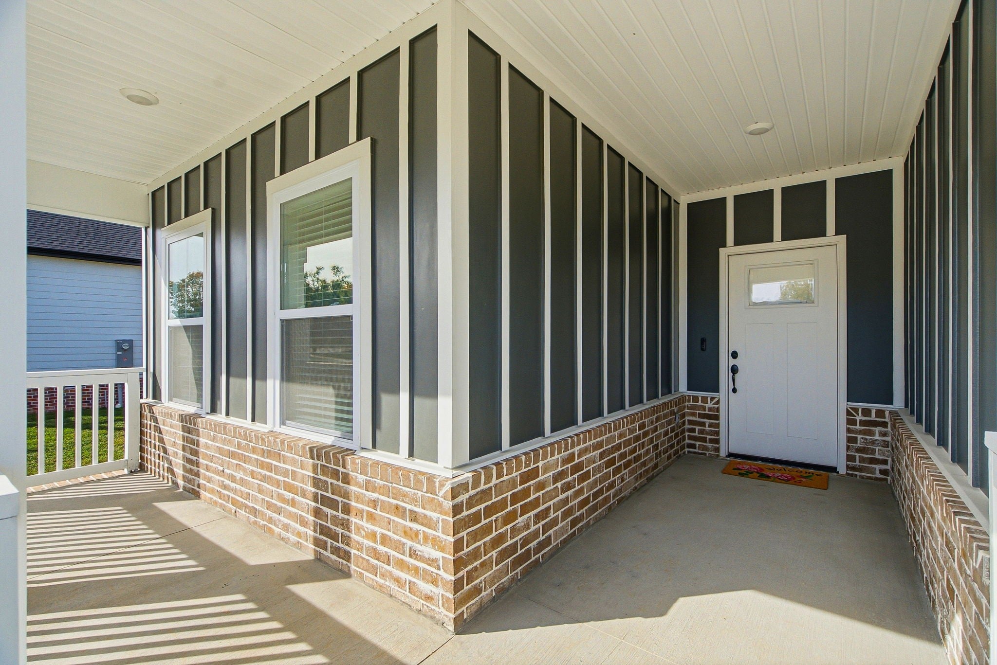 825 Parkside Blvd