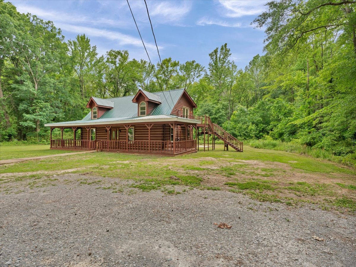 409 Elora Rd