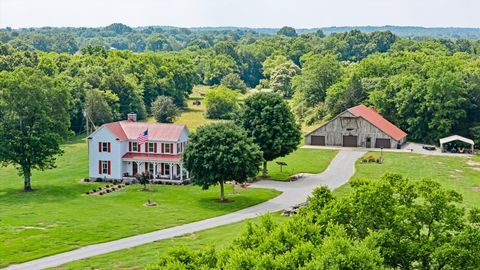 4748 Old Sowell Mill Pike Columbia TN 38401