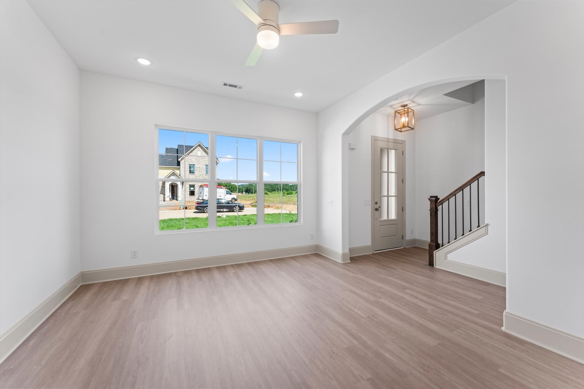 4024 Tawnya Charles Ln