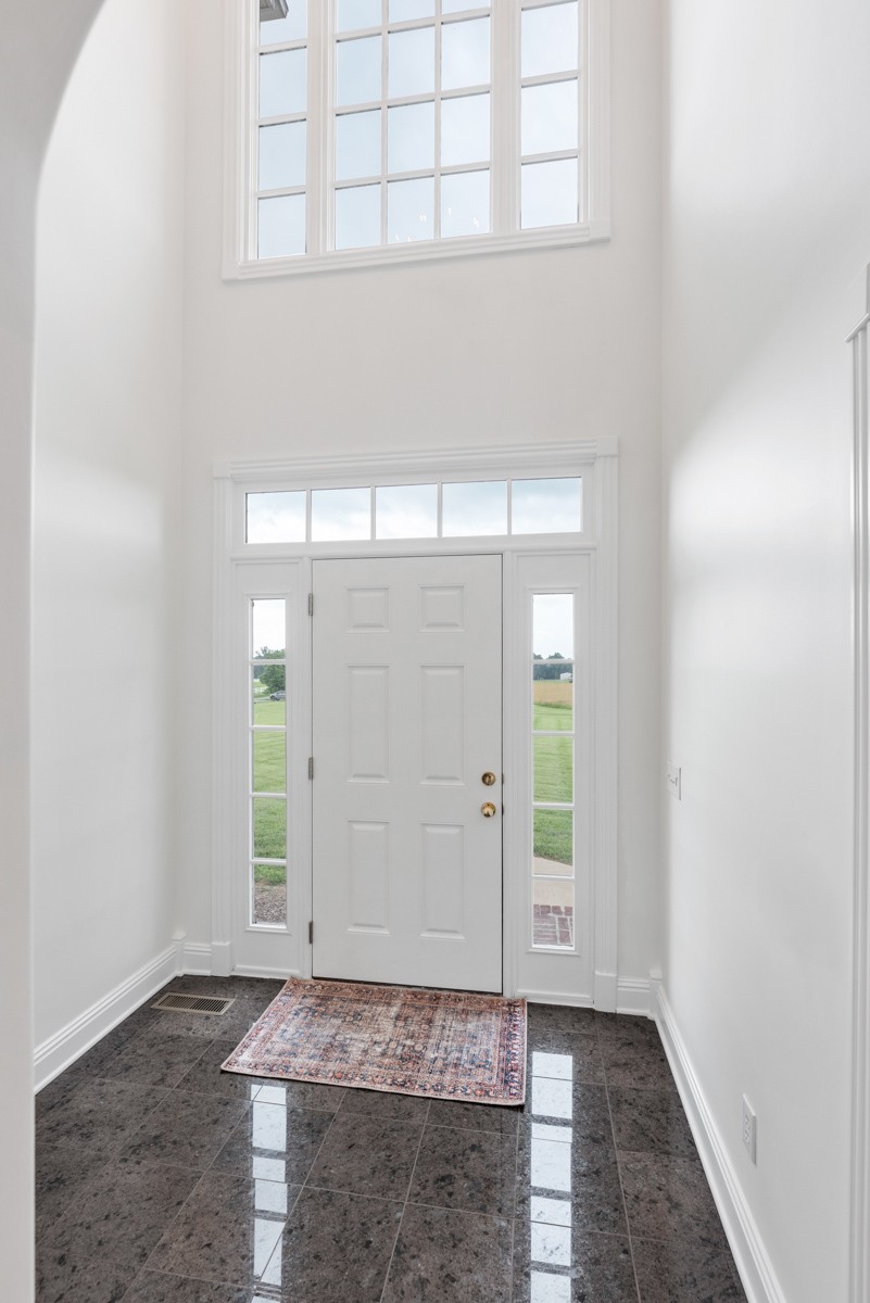 300 N Happy Hollow Rd