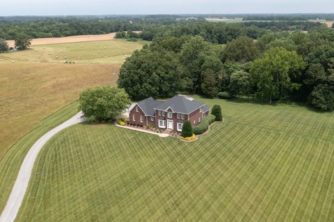300 N Happy Hollow Rd Portland TN 37148