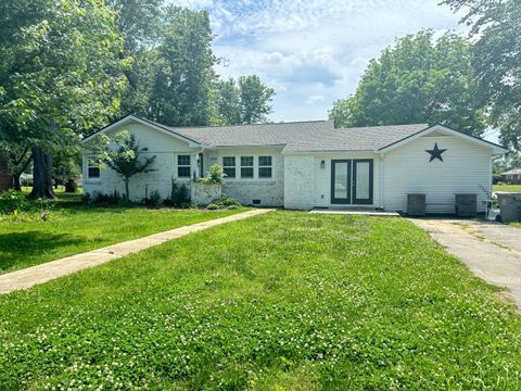 400 Circle Dr Estill Springs TN 37330